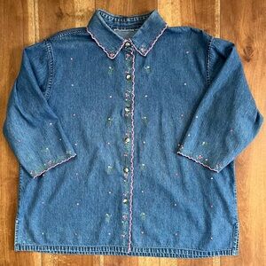 Vintage Embroidered Cottage Core Denim Button-Up Ditsy Floral Shirt